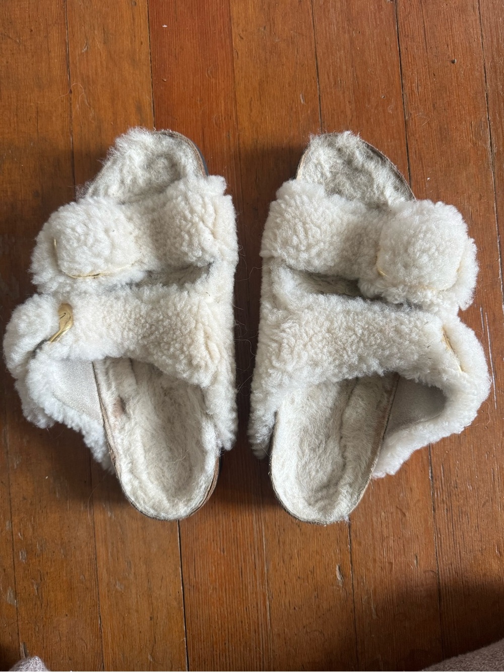 Women’s Birkenstock Shearling Slide Sandals in Cream